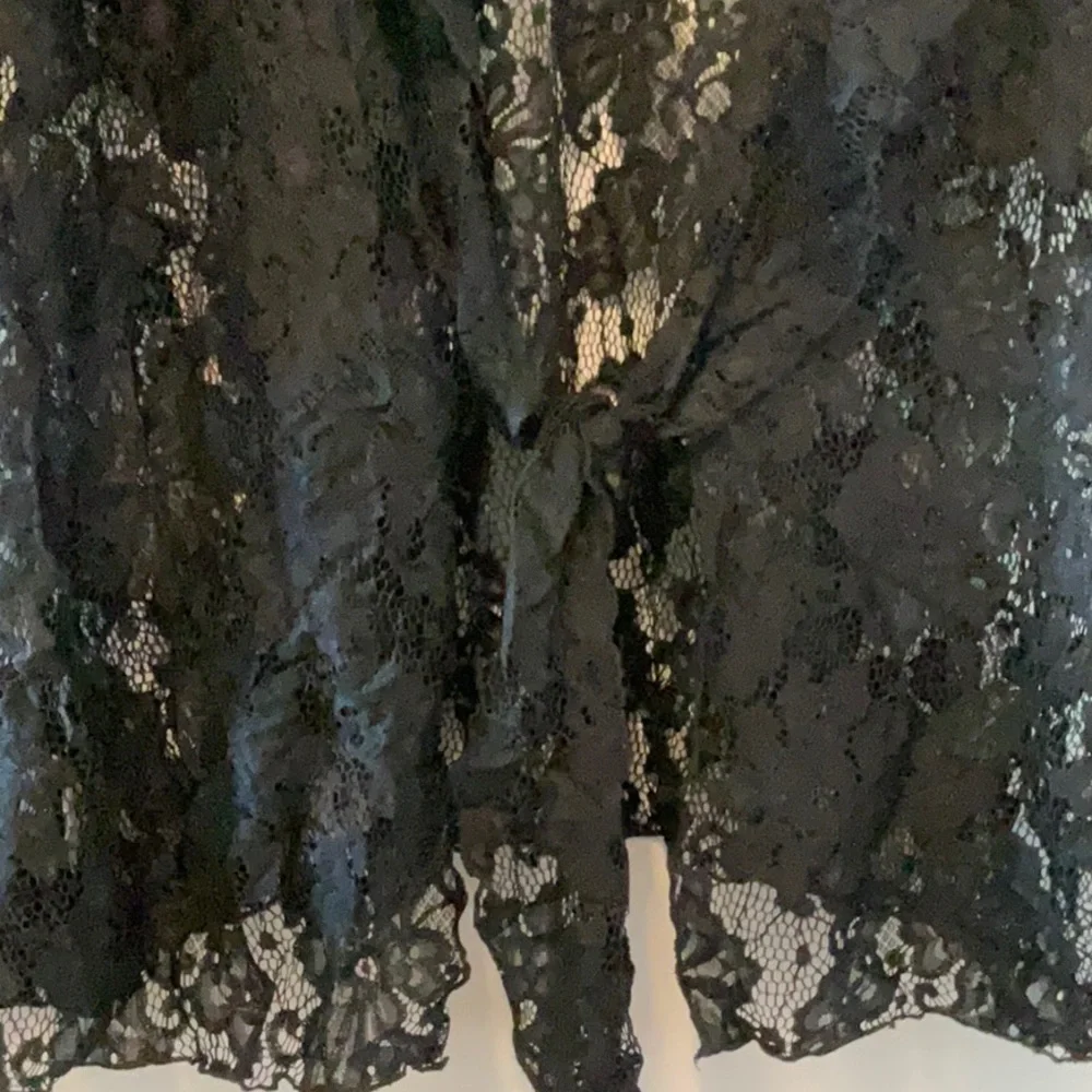 Ladies black lace cardigan top size Large - Picture 3 of 5